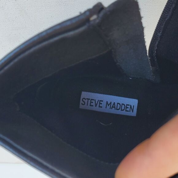 Steve Madden Phillie Womens Black Leather Block Heel Almond Toe Ankle Boot NWOB - Picture 8 of 14